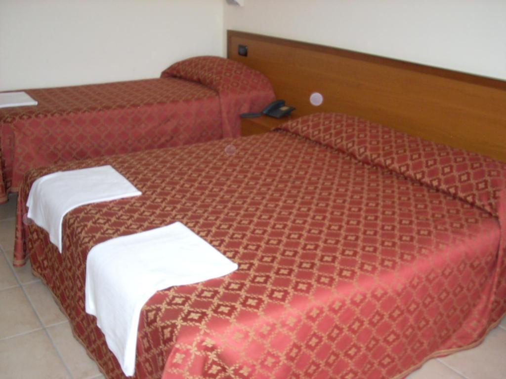 Hotel Margherita San Giovanni Rotondo Pokoj fotografie